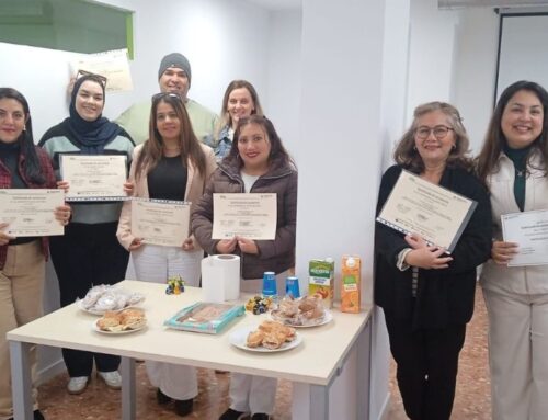 Onze participants finalitzen el curs d’Auxiliar de Comerç en el marc del programa Més Feina