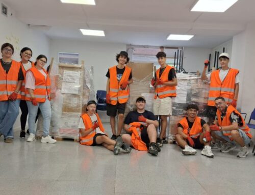 Els i les joves del Programa Talent Jove reforcen competències logístiques amb sessions pràctiques de paletització