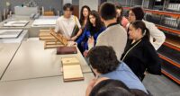 Participants del Reskilling d’Activitats Administratives durant la visita a l’Arxiu Municipal Contemporani de Barcelona.